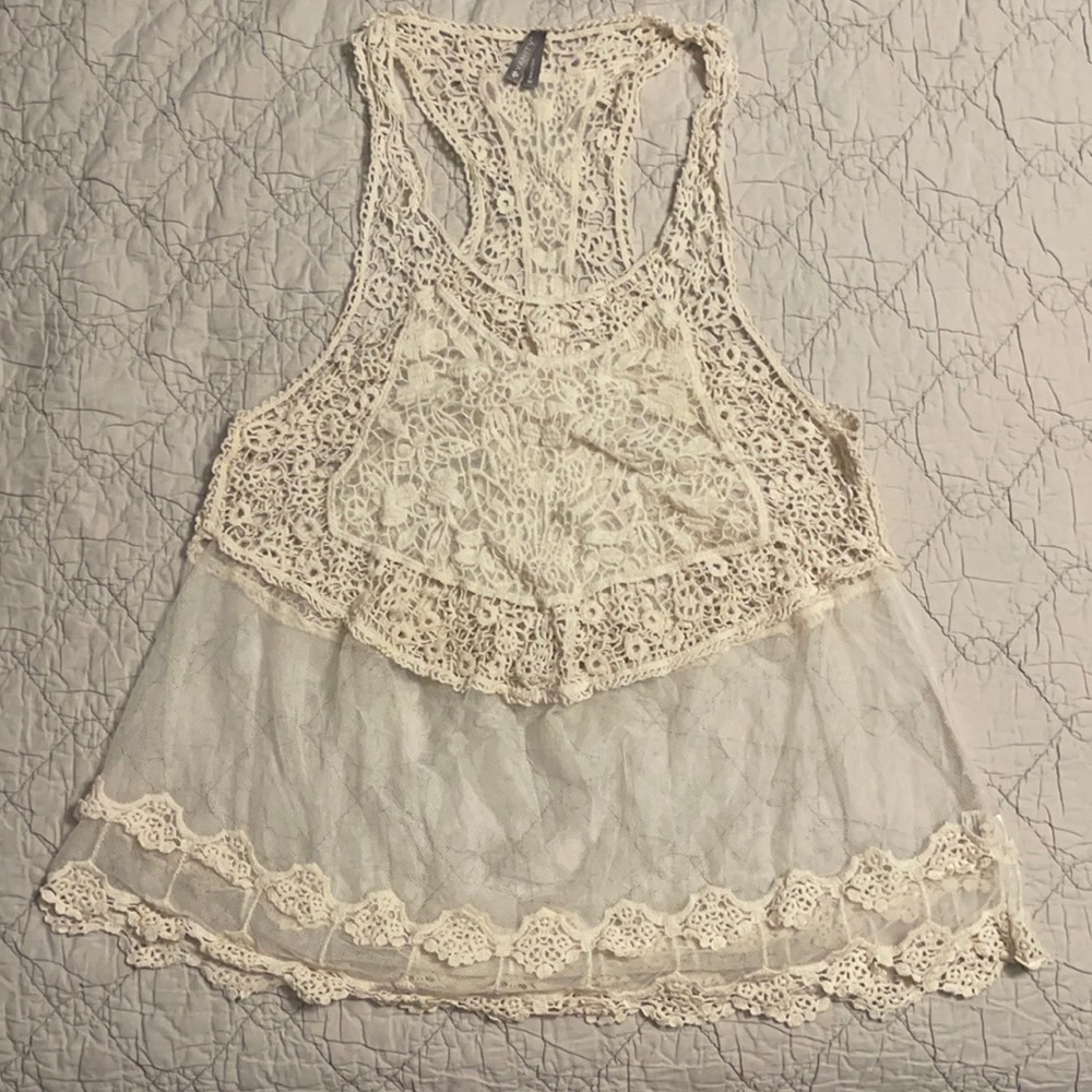 Vanity lace tank. Medium